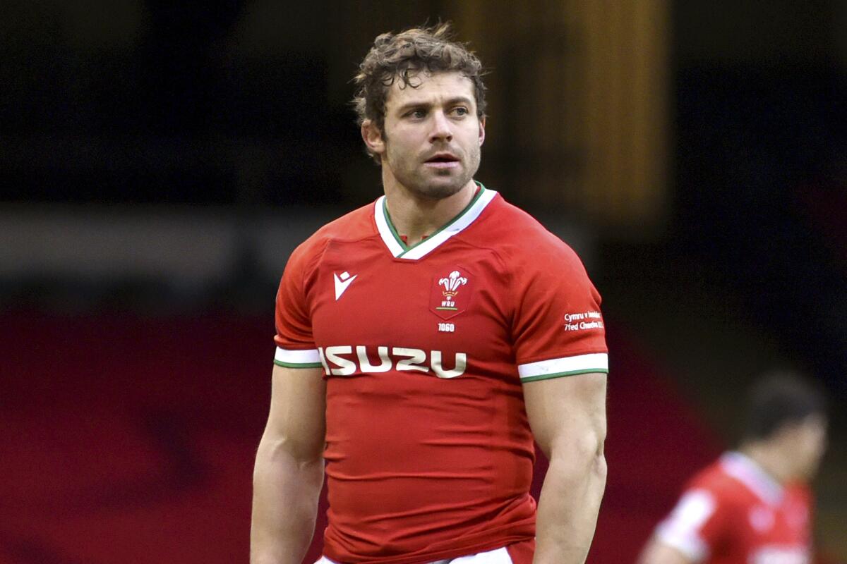 Wales fullback Leigh Halfpenny to retire from international rugby